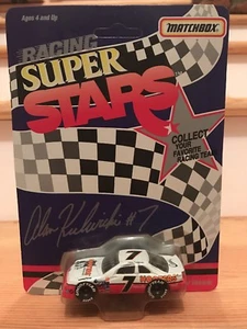 Alan Kulwicki #7 Hooter's 1992 1/64 Matchbox Superstars Classic on Trunk T Bird - Picture 1 of 6