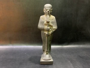 Fantástico dios egipcio Ptah de pie y sosteniendo el palo - Imagen 1 de 5