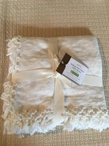 Pottery Barn Belgian Flax Linen Knotted Table Throw 50 x50 - Picture 1 of 4