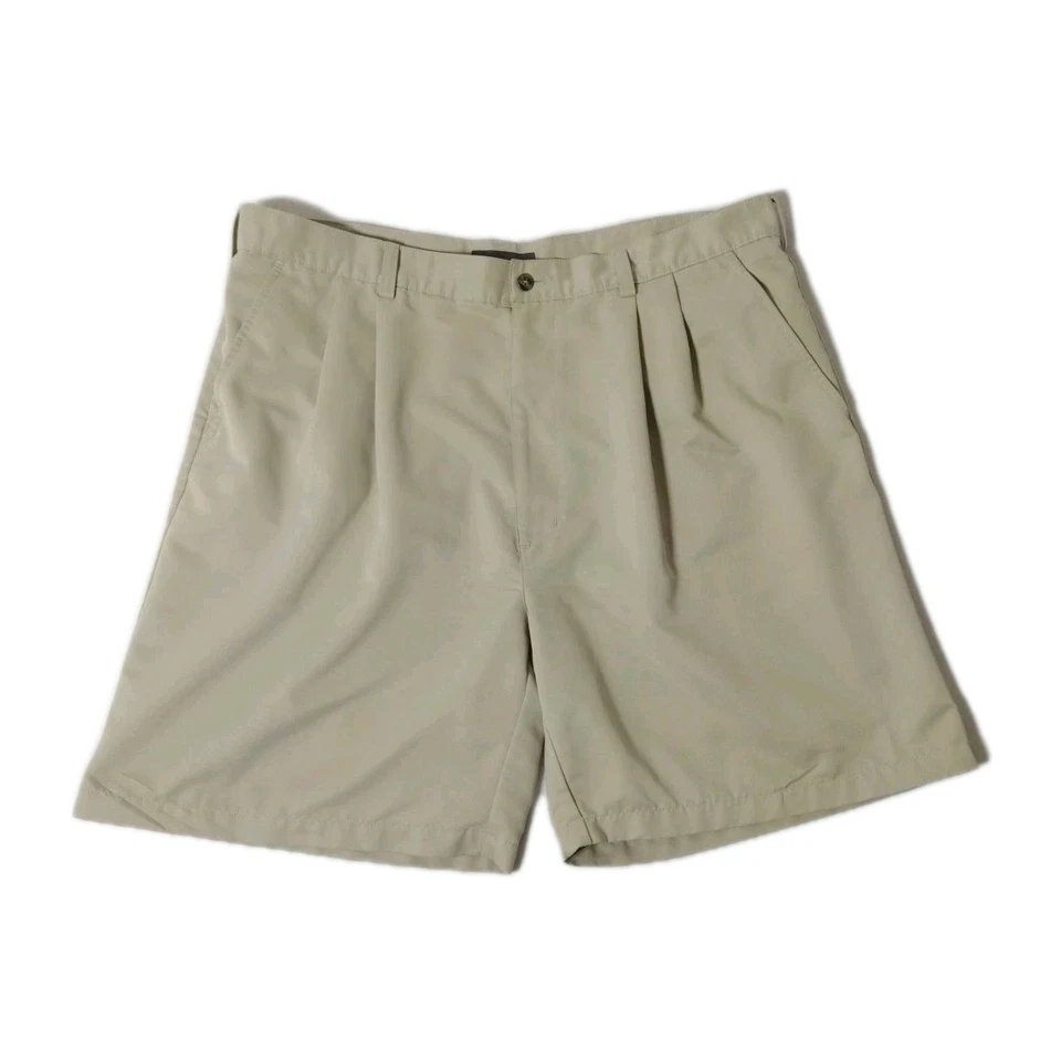 Croft & Barrow Men's Active Comfort Pleated Beige Golf Shorts Size 40 x 8 Inseam - Image 1 of 4