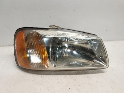 Faro derecho pasajero Hyundai Accent 2000-02  Foto 1 de 4