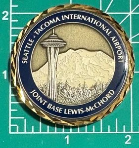 Seattle Tacoma Washington WA Airport McChord Base USO Challenge Coin - Picture 1 of 2