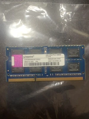 Kingston 2GB PC3-10600S laptop memory card  - Image 1 of 4
