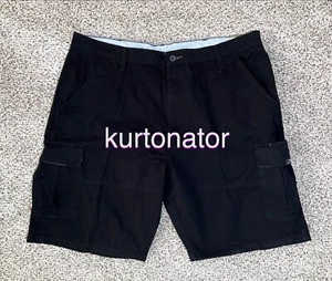 Wrangler Relaxed Fit BLACK Tech Pocket Cargo Shorts 40 NEW 100% Cotton - Picture 1 of 6