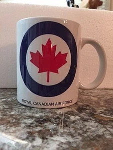 ROYAL CANADIAN AIR FORCE Coffee / Tea Mug, NEW & MINT - Picture 1 of 2