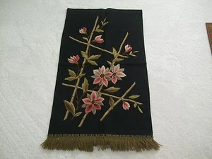 ANTIQUE WALL HANGING HAND MADE WOOLEN EMBROIDERY, C.1900 - Picture 1 of 4