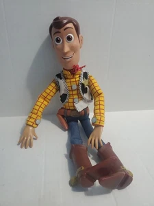 Disney Store Pixar Toy Story sprechende 15" Zugschnur🔥 Woody Puppe🔥funktioniert OHNE HUT - Bild 1 von 4