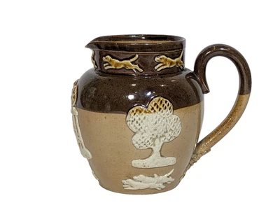 Jarra miniatura de gres Doulton Lambeth de dos tonos — esmalte de sal Foto 1 de 4