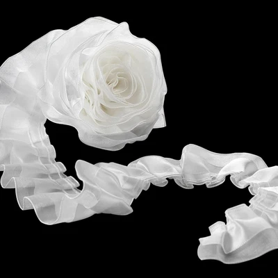 Cinta de encaje blanco plisada con volantes de 10 yardas y 2 capas borde de encaje de organza para boda Foto 1 de 4