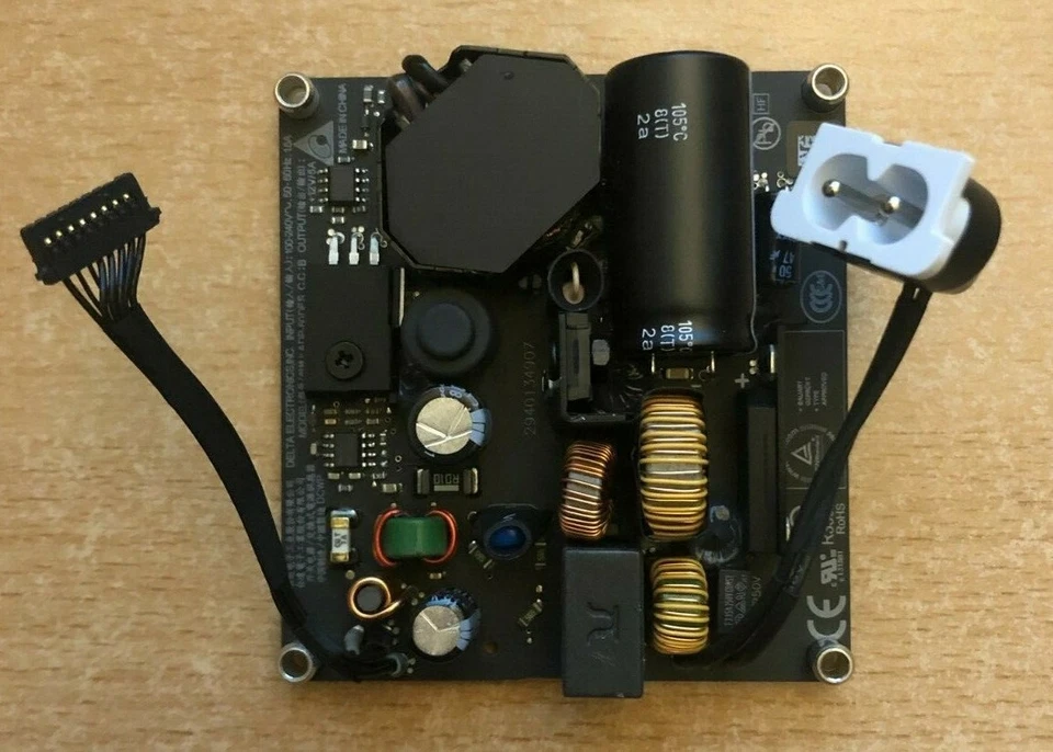 Neu, Apple Netzteil für Time Capsule & Airport Extreme A1521 & A1470 - 8 pin - Bild 1 von 1