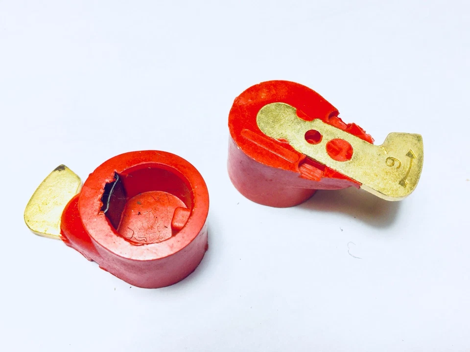 Austin 6 cyl Accuspark Red Rotor Arm for Lucas 22/25D6 cylinder Dist - Image 1 of 1