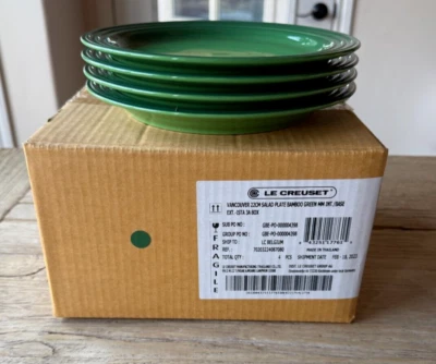 Juego de 4 platos de ensalada Le Creuset de gres Vancouver de 8,5 pulgadas verde bambú NUEVO Foto 1 de 4