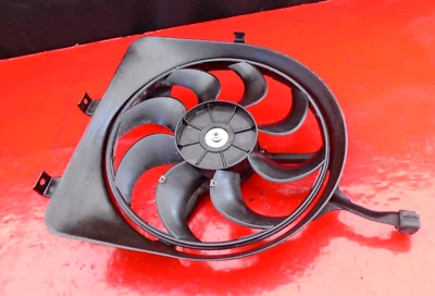 00 01 VENTILADOR DE REFRIGERACIÓN CONDENSADOR AC A/C HVAC Foto 1 de 4