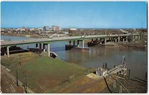Postal de colección PIONEER MEMORIAL BRIDGE Sacramento River, CA años 60 - Imagen 1 de 2