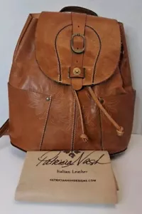 Zaino Patricia Nash in pelle italiana borsa pelle lavorata western marrone - Foto 1 di 17