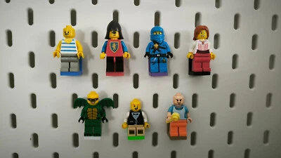 ROBFI LAB Lego Minifigure Holder Seat Display for IKEA Skadis Hook Pegboard Minifig