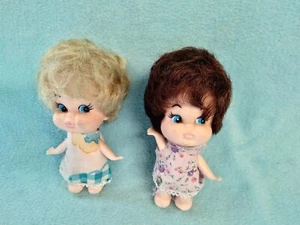 💙 Vintage 60's 🍃🌼Suzie Dolls🌼🍃 5 1/2" Taiwan Big Head Plastic Lot of 2 - Picture 1 of 5