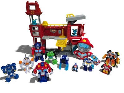 Transformer Rescue Bots Griffin Rock Firehouse Headquarters + Transformers, Figs - Image 1 of 4