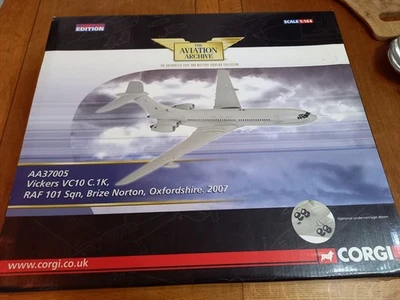 ~~ Corgi Aviation Archive Collector Series AA37005 Vickers VC10 Corgi AA37005 ~~ - Image 1 of 4