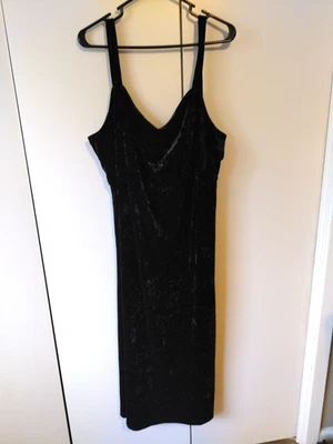 Womens Crushed Velvet Slip Dress Size XXL Black 90s Grunge Dark Romantic Goth - Image 1 of 4