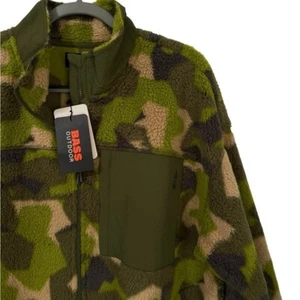 Bass Outdoor Damen Camouflage Fleece Fronttasche Reißverschluss Neu mit Etikett Gr. XL - Bild 1 von 16