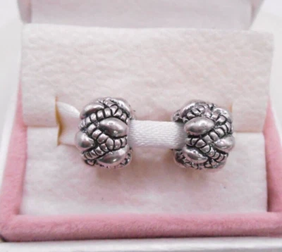 ¡2 ESPACIADOR DE VIAJE PLATEADO CUENTAS Y BOLSA CON ENCANTO EUROPEO! Foto 1 de 4