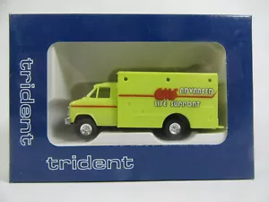 Trident 90149 Chevrolet con struttura valigia Advanced Life Support 1:87 - Foto 1 di 3