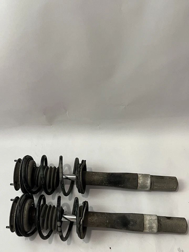 2007 宝马 525i E60 原始设备制造商左右前支柱减震器 — 第 1/4 张图片