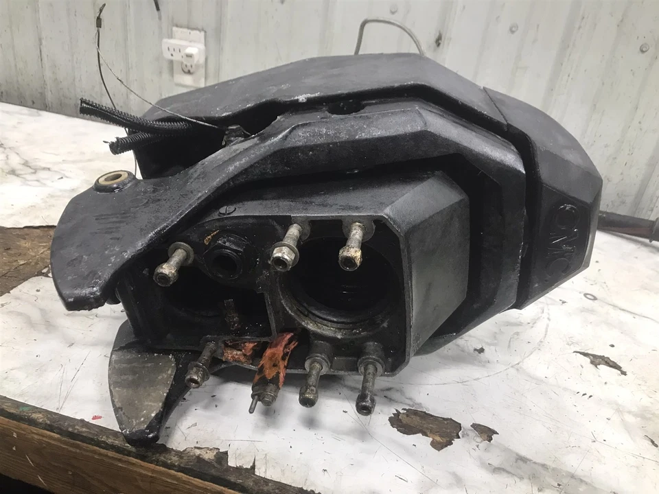 OMC Cobra Out Drive Outdrive Mount Cardán Carcasa Conjunto AGUA DULCE  Foto 1 de 4