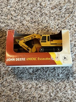 1/64 John Deere 690DLC Excavator - Image 1 of 4