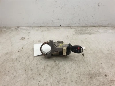 INTERRUPTOR DE ENCENDIDO CONVENCIONAL CON LLAVE TOYOTA COROLLA 13 14 15 16 17 18 Foto 1 de 4