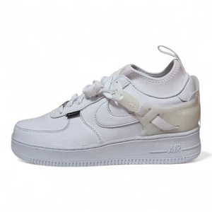 Scarpe da ginnastica casual Nike Air Force 1 Low SP Undercover Gore-Tex bianche | DQ7558 101 - Foto 1 di 8