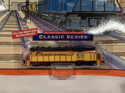 LIONEL DIE CAST CHESSIE SYSTEM GP-9 DIESEL ENGINE N SCALE GAUGE DISPLAY TRAIN - Image 1 of 3