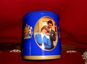 BISCUIT TIN ~ WEDDING of PRINCE CHARLES & LADY DIANA! ENGLAND! BIN! L@@K! - Picture 1 of 7
