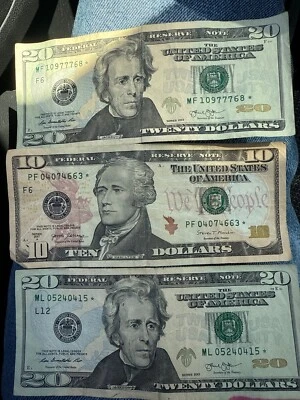 Two $20 dollars star bills series 2003 And one $10 dollars star bill series 2017 - Image 1 of 4