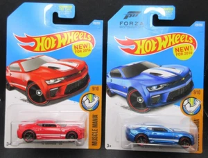Lot of 2 w/ Color Variations 2016 MUSCLE MANIA Hot Wheels '16 CAMARO SS (M) - Picture 1 of 4