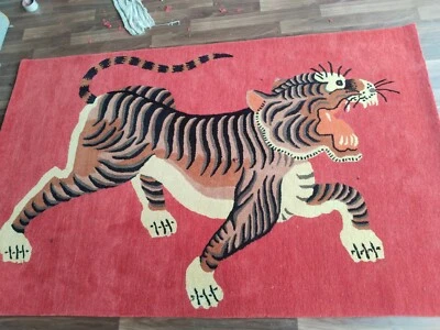 Climbing Leopard -Red Hand-Tufted Wool Handmade Area Rug Carpet for - Image 1 of 4