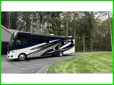 2023 Newmar Bay Star 3629 Class A Motorhome - Image 1 of 4
