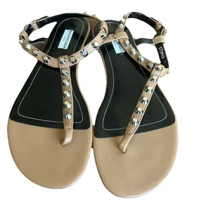New Balenciaga Arena Brown Leather Studded Thong Flat Sandals Ankle Strap Sz 41 - Picture 1 of 4
