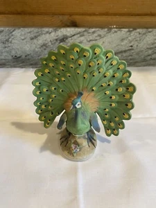 Lefton China /Hand Painted/ Peacock with Full Fanned Tail Vintage Great Cond - Picture 1 of 3