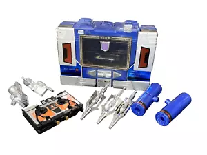 Pre-Rub Soundwave & Buzzsaw Complete G1 Transformers Hasbro Tech Specs VINTAGE - Picture 1 of 14