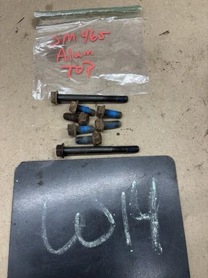 CHEVROLET GMC SM465 CH465 MANUAL TRANSMISSION ALUMINUM TOP COVER MOUNT BOLTS OEM - Image 1 of 4