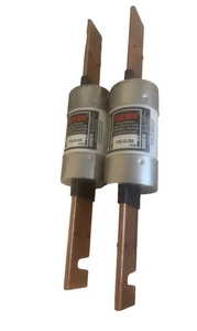 x2 Fusible Bussmann Fusetron FRS-R-200 doble elemento retardo RK5 200A, 600V - Imagen 1 de 1