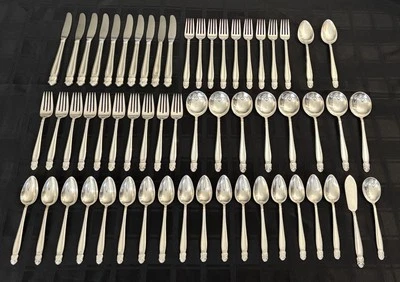 DANISH PRINCESS c.1938 Holmes & Edwards 61 pcs. Silverplate Service for 8 Plus+! - Image 1 of 4