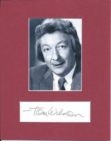 Tom Wilson Signed Matted with Photo 8x10 COA MR18  Cartoonist Ziggy Cover