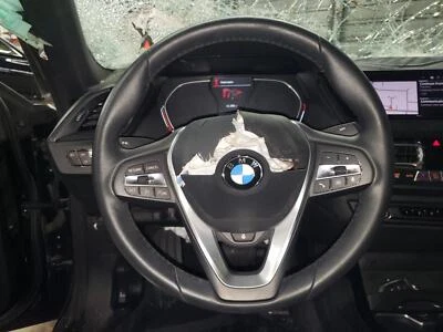 Volante BMW 228i Gran Coupé 20 21 22, cuero, calefacción Foto 1 de 3
