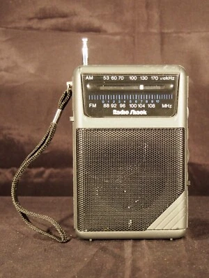 Radio Shack 12-454 AM/FM portable Radio working - Image 1 of 4
