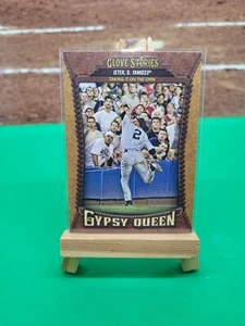 2014 Gypsy Queen GLOVE STORIES New York Yankees Derek Jeter # GS-DJ - Picture 1 of 2