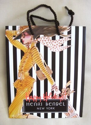 HENRI BENDEL: BOLSA DE COMPRAS/REGALO BENDEL NIÑAS PEQUEÑAS VACACIONES Foto 1 de 4