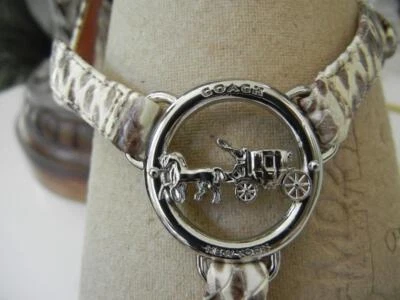 NUEVAS SANDALIAS PTE MUJER COACH JAZMÍN SERPIENTE NATURAL ESTAMPADO EN RELIEVE TALLA 9.5 $188 Foto 1 de 4